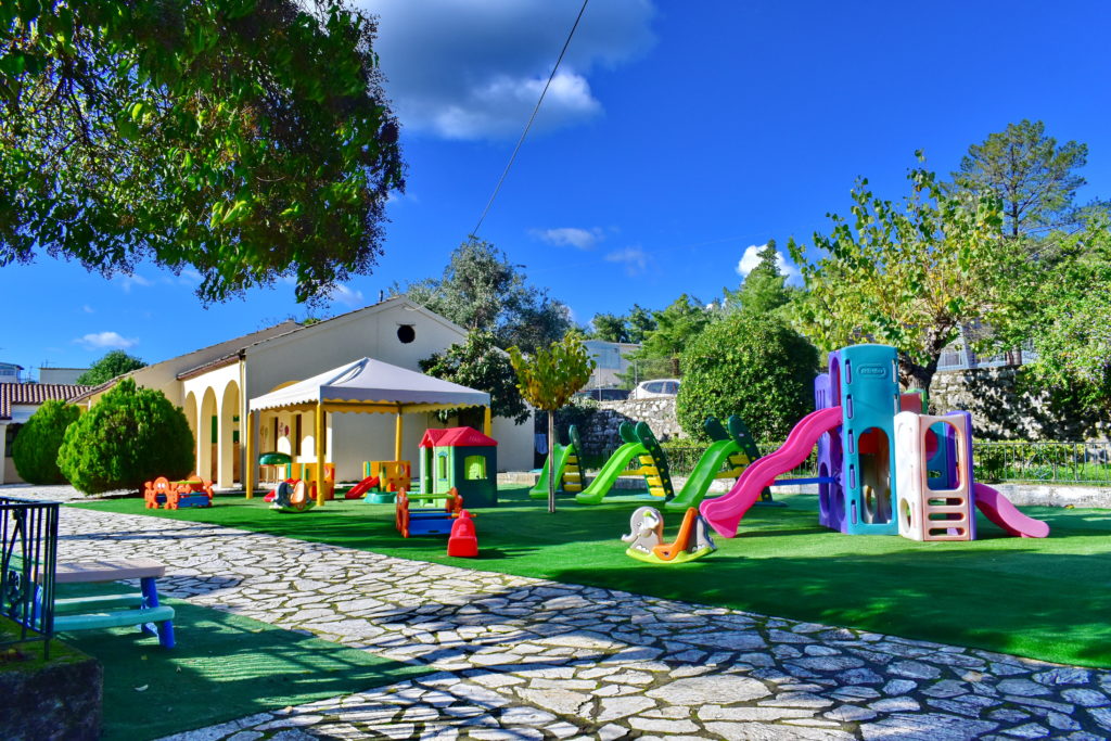 ΔΗΜΟΤΙΚΟΣ ΒΡΕΦΙΚΟΣ ΣΤΑΘΜΟΣ ΚΕΡΚΥΡΑΣ ¨ΤΑ ΜΑΡΜΕΛΙΝΙΑ¨